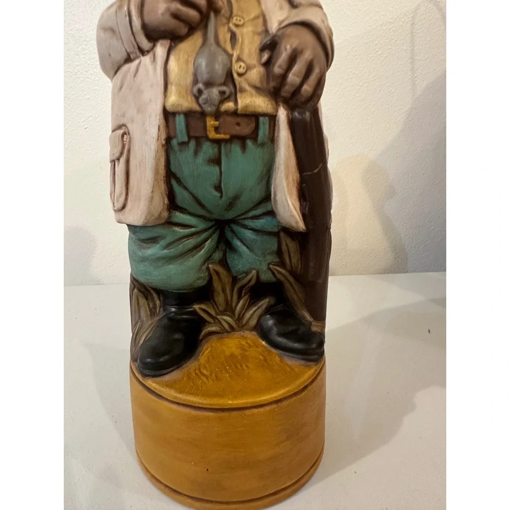 N/A vintage ceramic
